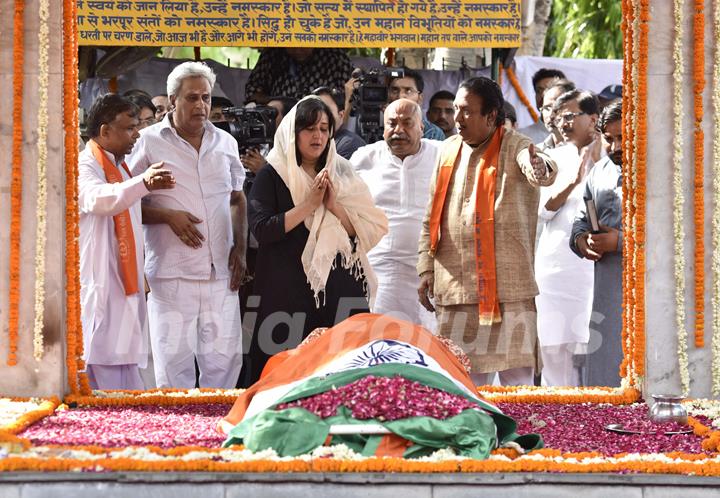 Sushma Swaraj funeral pictures!