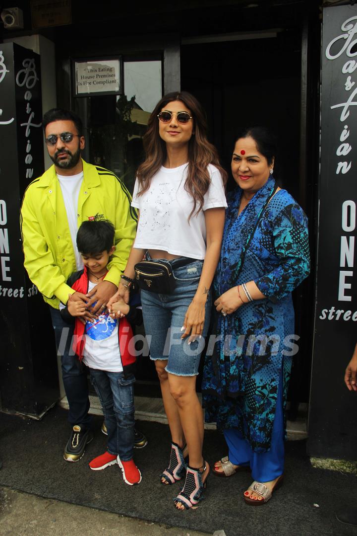 Shilpa Shetty spotted along with family outside Bastian!