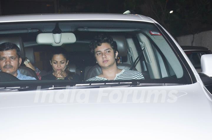 Bollywood celebrities spotted around the town!