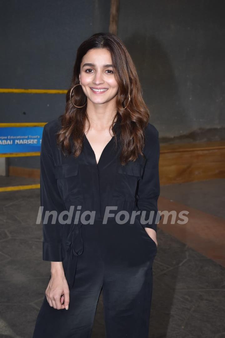 Alia Bhatt spotted around the town!