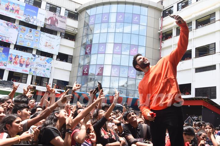 Siddhant Chaturvedi was spotted around at a college fest!