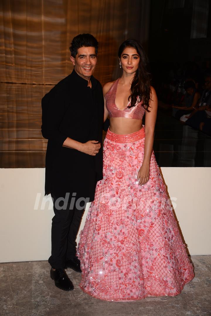 Pooja Hegde and Manish Malhotra at Lakme Fashion Week 2019!