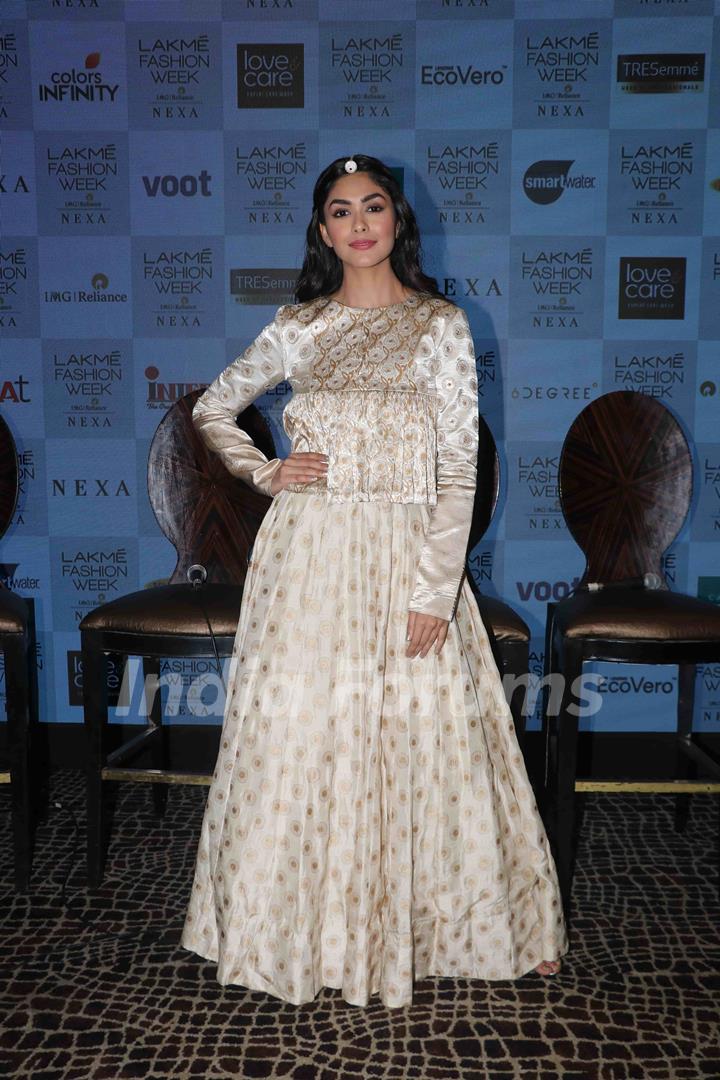 Celebrities at Lakme Fashion Week 2019, Day 2!