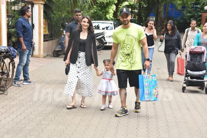 B-townies in attendance to Misha Kapoor's birthday bash! 