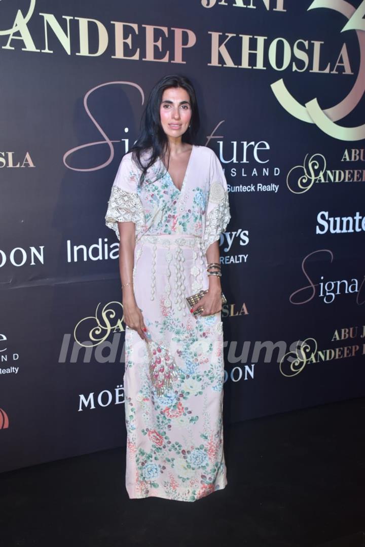 Celebrities at Abu Jani-Sandeep Khosla's 33rd anniversary show!