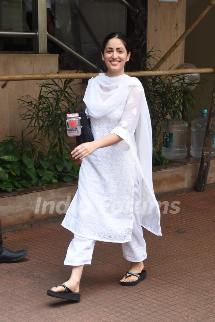 Bollywood celebrities snapped around the town!