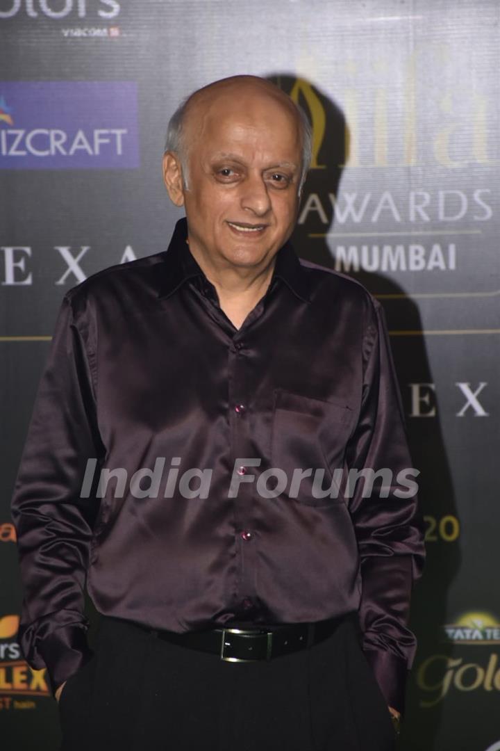 Bollywood celebrities walk the Green Carpet at IIFA awards 2019! 