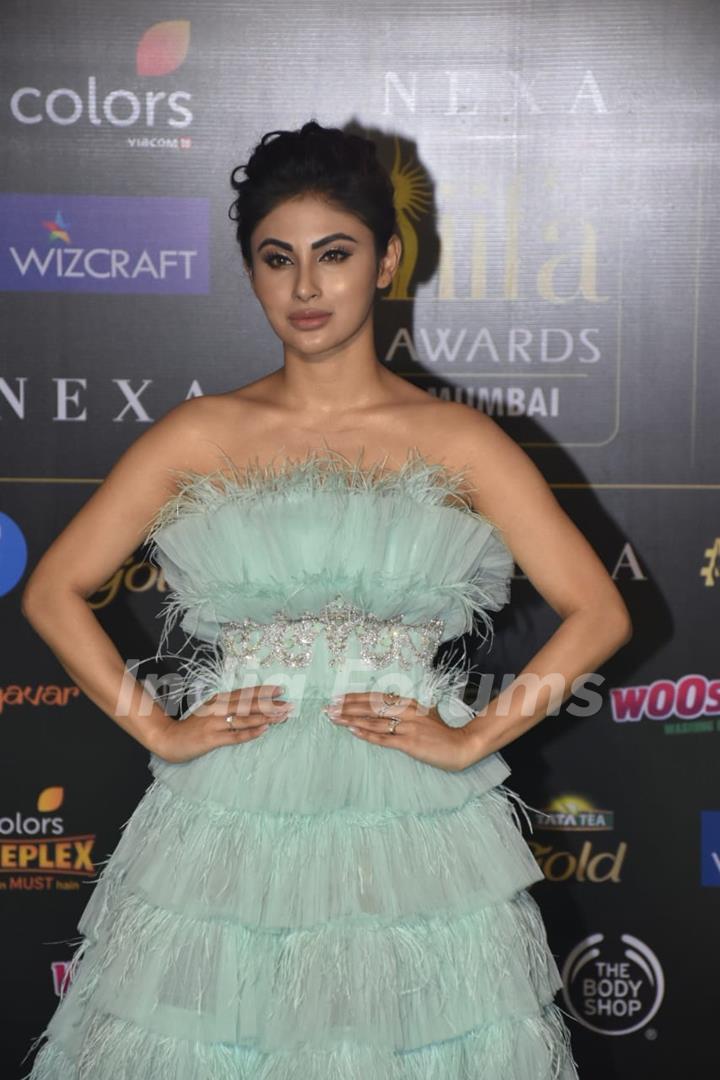 Bollywood celebrities walk the Green Carpet at IIFA awards 2019! 