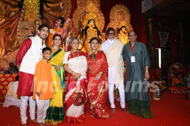 Bollywood celebrities at Durga Pooja!