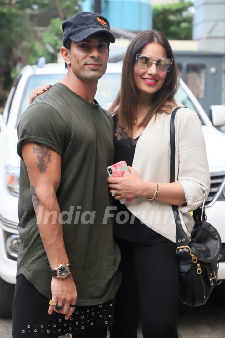 Bollywood celebrities snapped around the town!