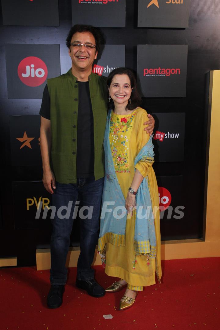 Bollywood celebrities walk the Red Carpet at Jio MAMI 2019! 