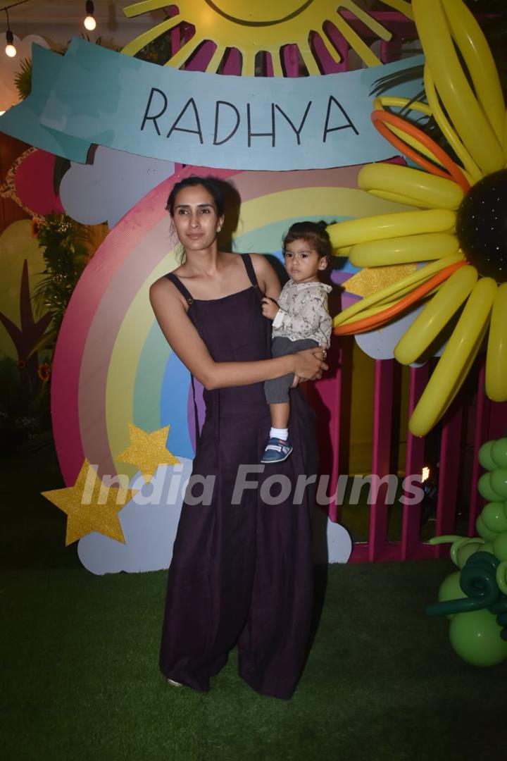 Esha Deol and Bharat Takhtani host Birthday bash for daughter Radhya Takhtani!