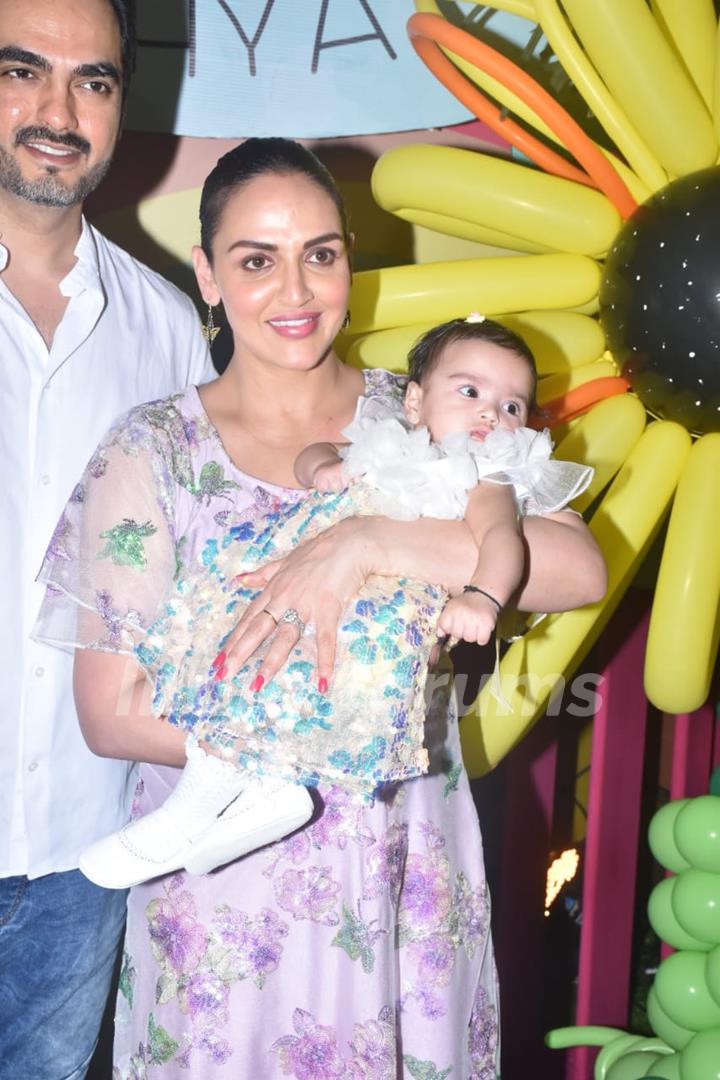 Esha Deol with Miraya Takhtani!