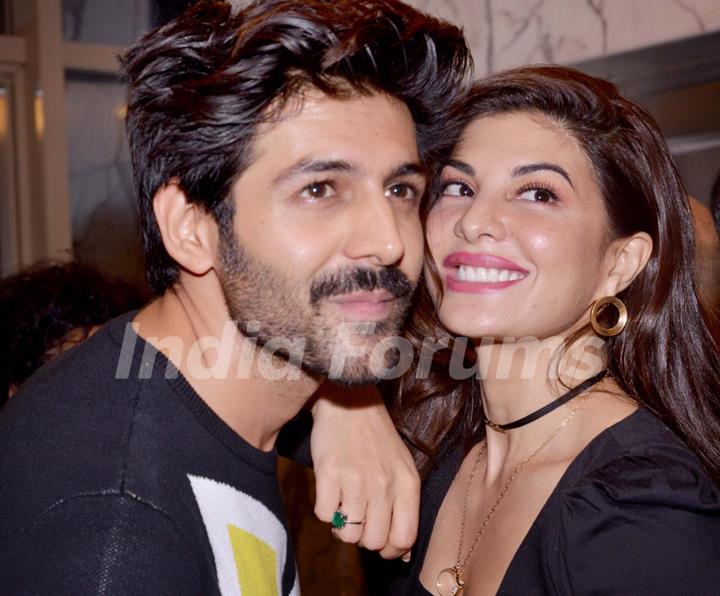 Kartik Aaryan and Jacqueline Fernandez snapped at Housefull 4's special screening