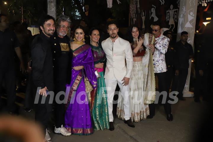 Stars at Amitabh Bachchan Diwali Bash!