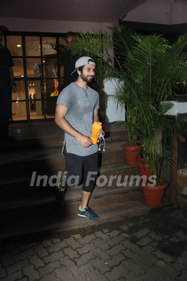 Shahid Kapoor snapped around the town!