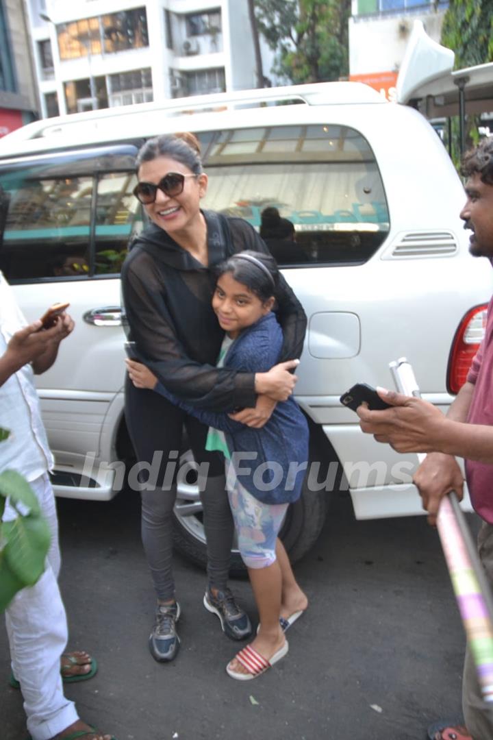 Sushmita Sen papped with her daughter Alisah around the town