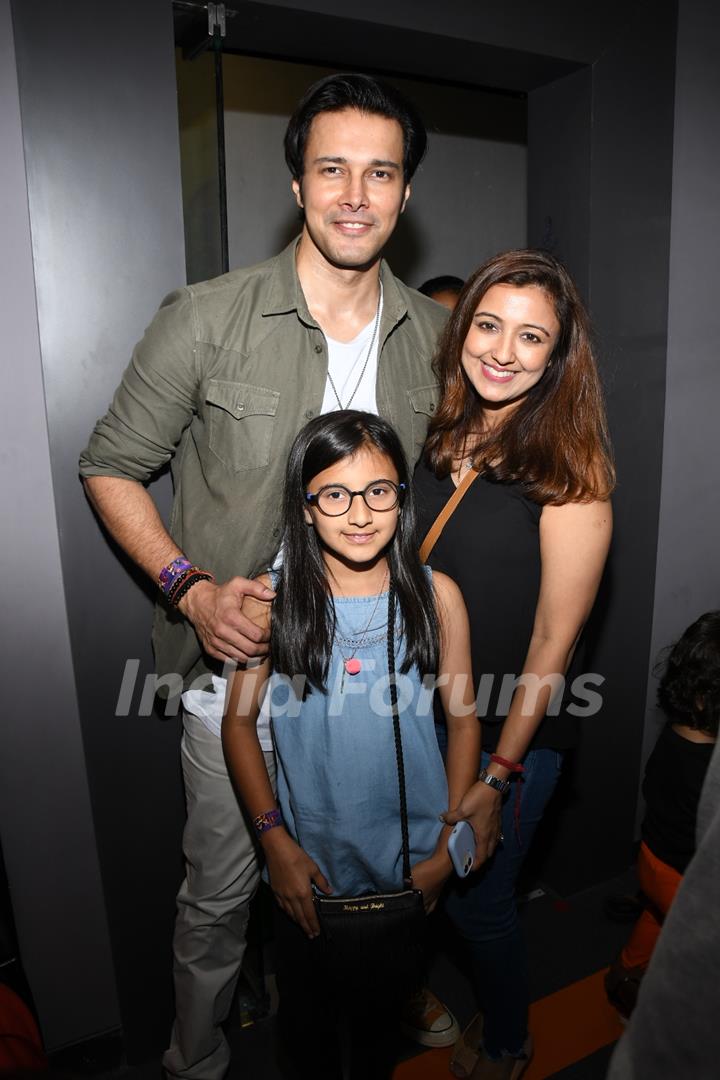 Rajniesh Duggal with wife and daughter