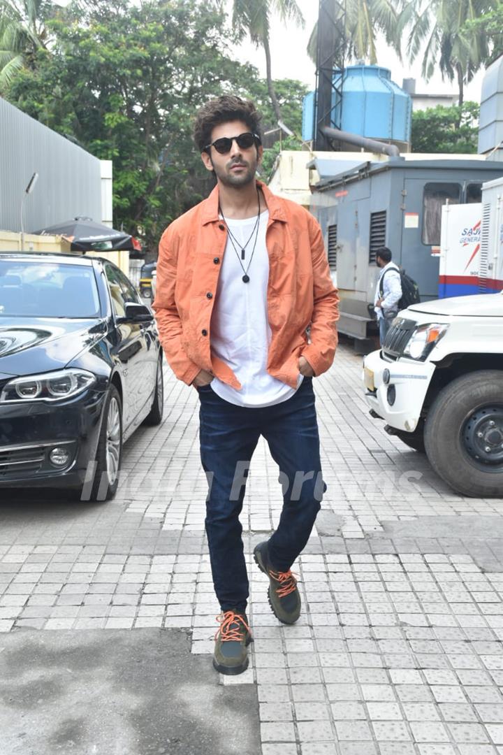 Kartik Aaryan at the trailer launch of Pati Patni Aur Woh