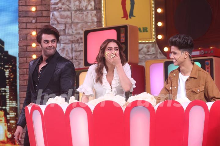  Sara Ali Khan on the sets of Movie Masti with Maniesh Paul 