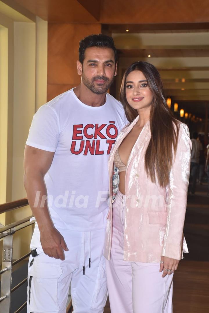 John Abraham and Ileana D'cruz