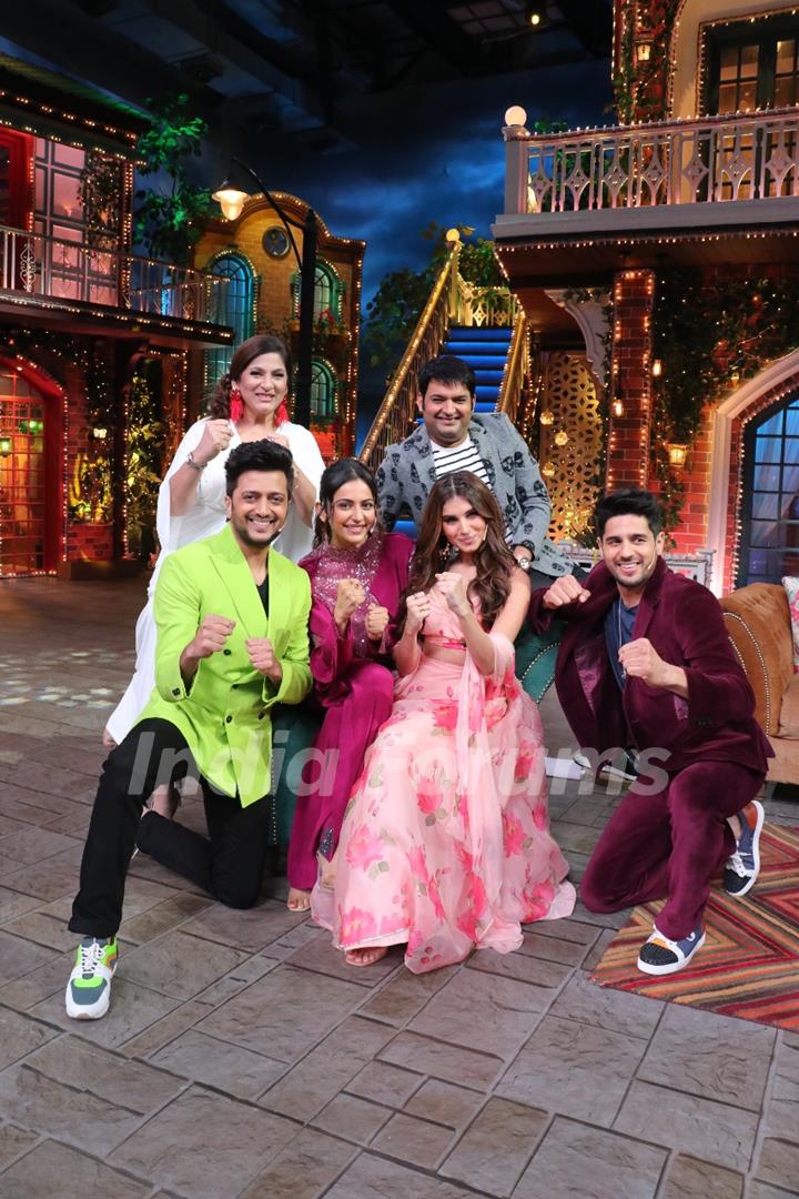 Sidharth Malhotra, Tara Sutaria, Riteish Deshmukh, Rakul Preet Singh, Kapil Sharma and Archana Puran Singh