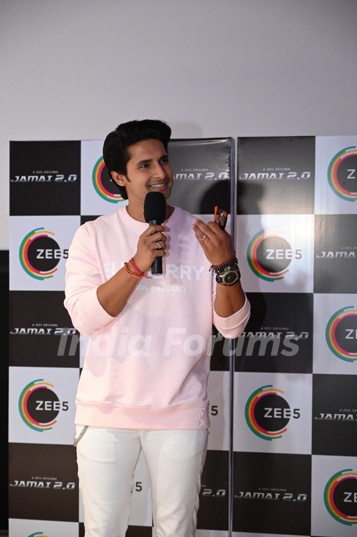 Ravi Dubey