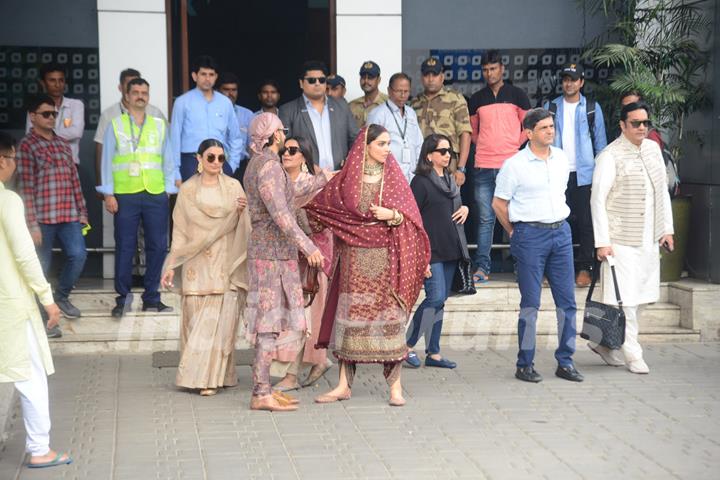 Deepika and Ranveer spotted with their family at Kalina Airport