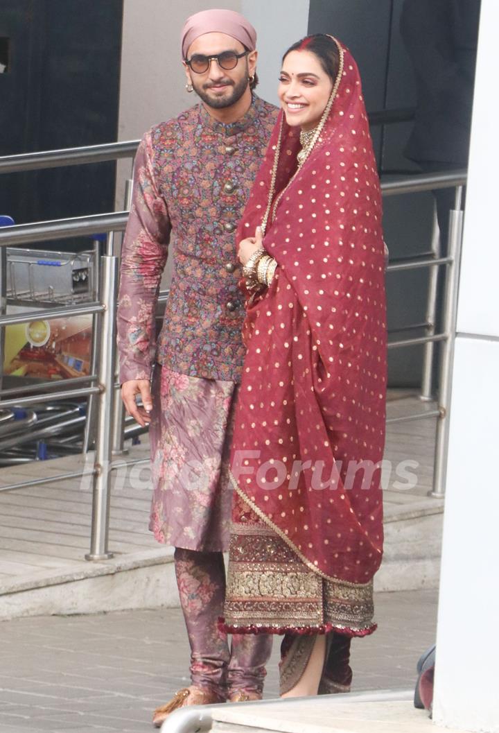 Deepika and Ranveer spotted with their family at Kalina Airport