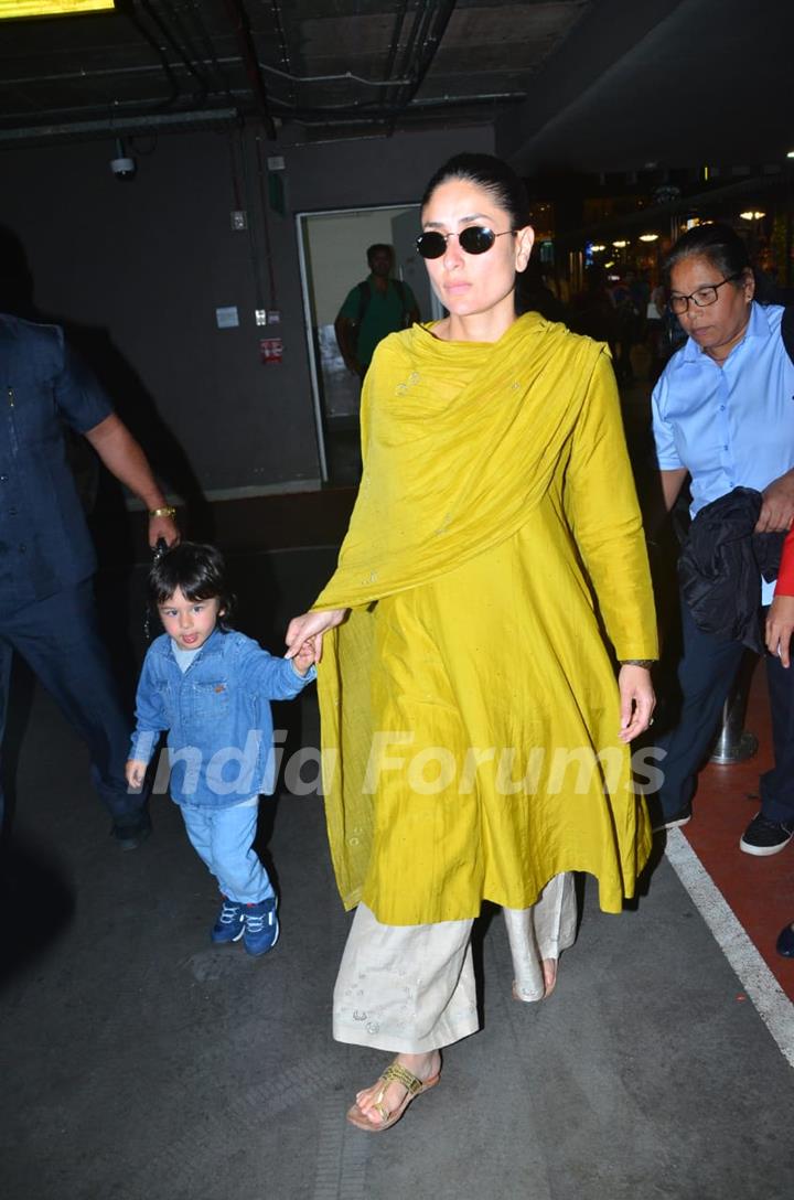 Kareena Kapoor Khan and her son Taimur Ali Khan papped at the airport