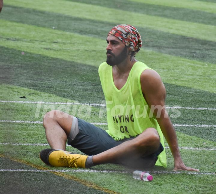 Dino Morea spotted playing football