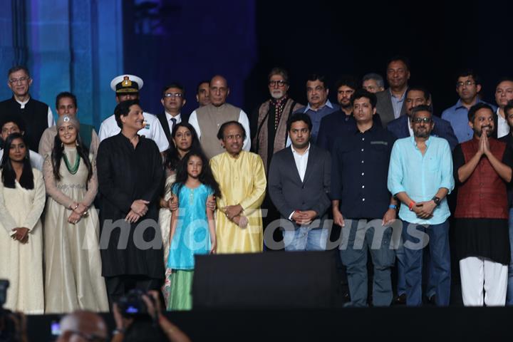 Amitabh Bachchan pays tribute to 26/11 Martyrs!