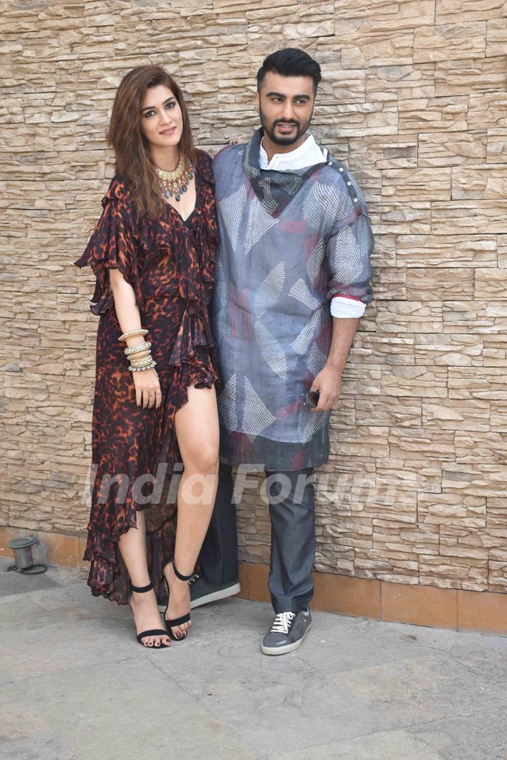 Kriti Sanon and Arjun Kapoor promote Panipat