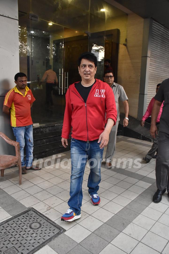 Sajid Nadiadwala papped outside Varun Dhawan's office