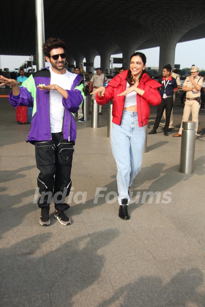 Deepika Padukone and Kartik Aaryan papped while dancing on the airport