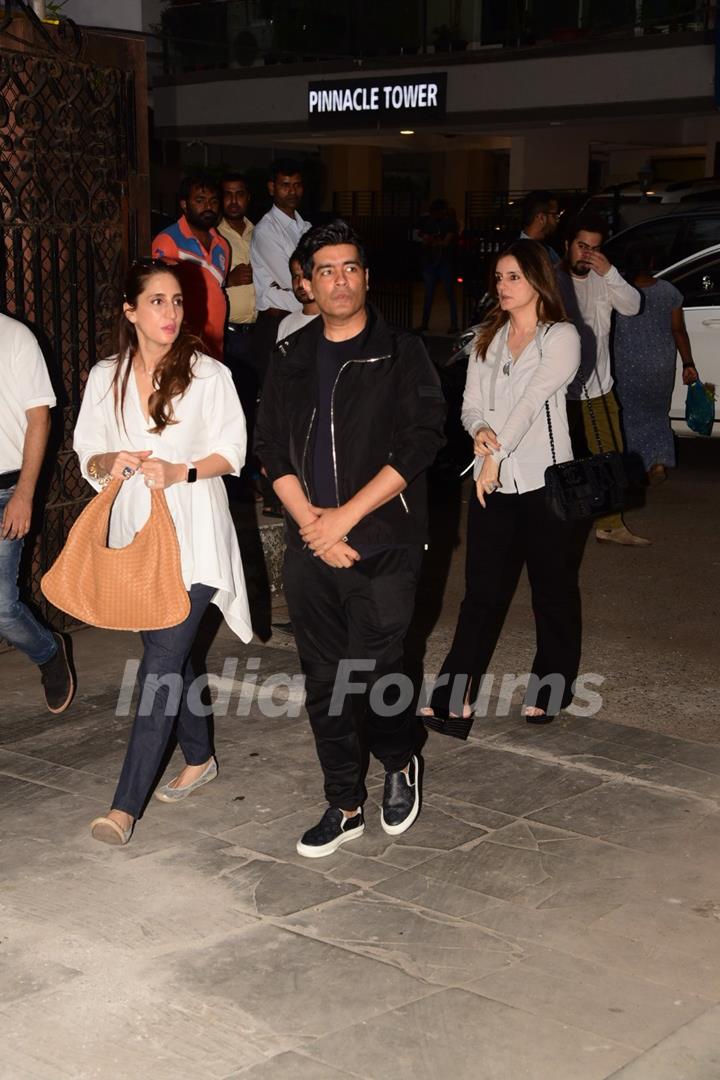 Celebs at the prayer meet of Dabboo Ratnani's deceased mother!