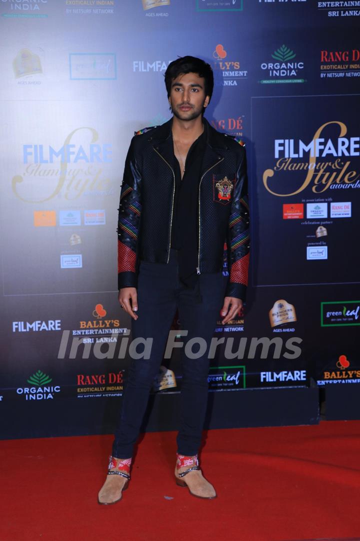 Meezaan Jaffrey papped at the Red Carpet of Filmfare Glamour and Style Awards 2019