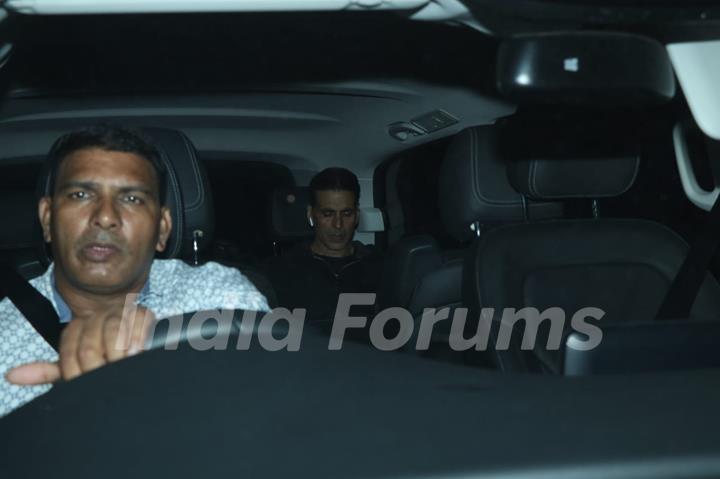 Akshay Kumar snapped around the town