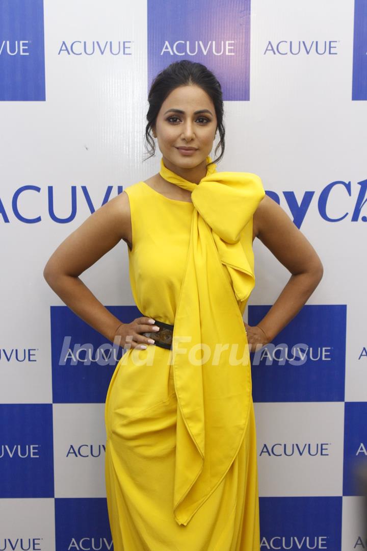 Hina Khan raises awareness on eye health at Turakiah Opticians, Irla, Mumbai