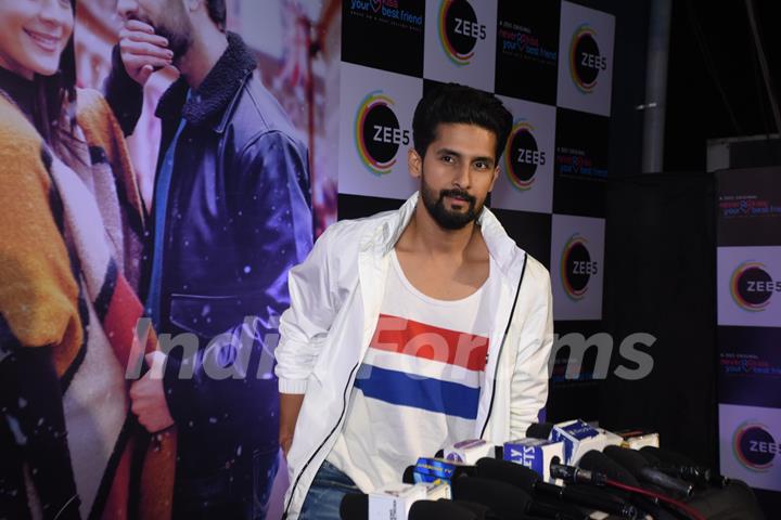 Ravi Dubey 