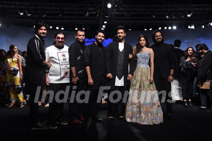 Vicky Kaushal and Janhvi Kapoor walked the ramp at Lakme Fashion Week