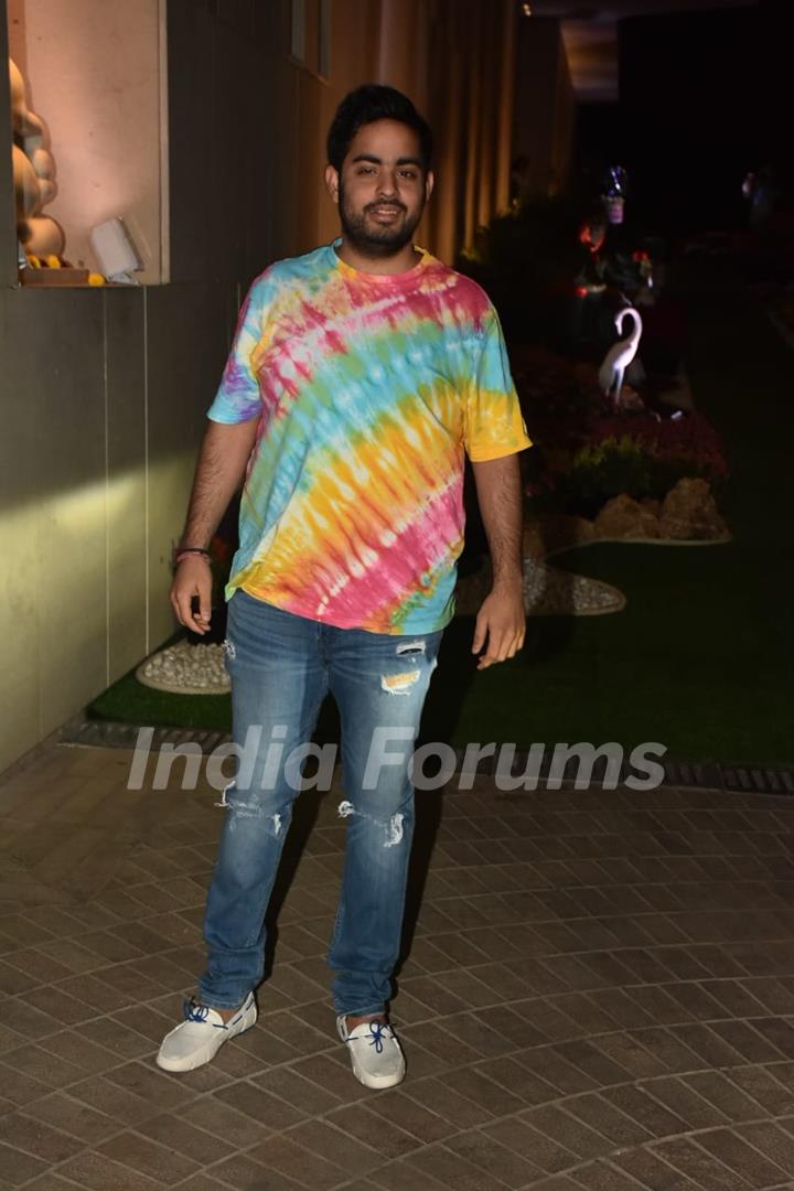 Celebrities at Isha Ambani Holi House Party