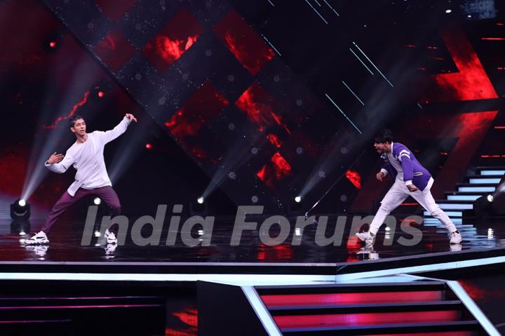 Intense Dance Battles to decide Best Barah (12) on India’s Best Dancer!