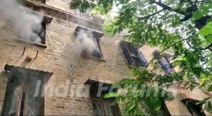 Fire erupts at NCB office building in Mumbai; No injuries reported! 