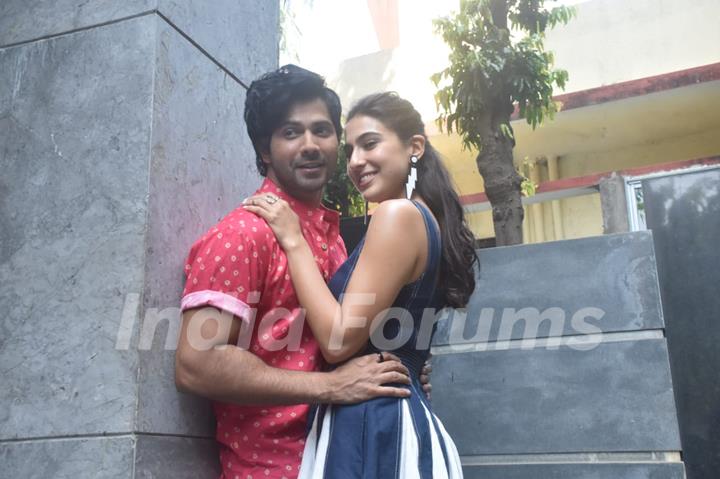 Sara Ali Khan, Varun Dhawan at the promotions of Coolie No. 1