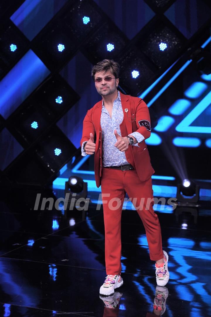 Indian Idol Judges Himesh Reshammiya & Vishal Dadlani light up the stage of India’s Best Dancer!