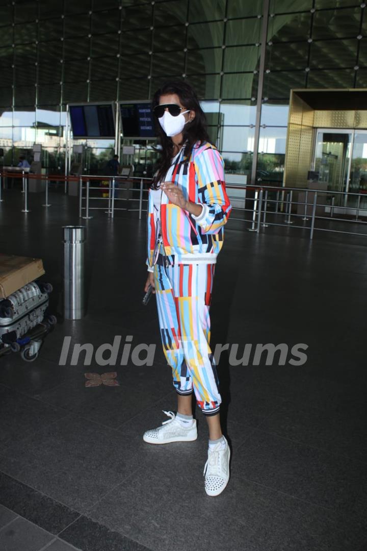 Lakshmi Manchu snapped at airport