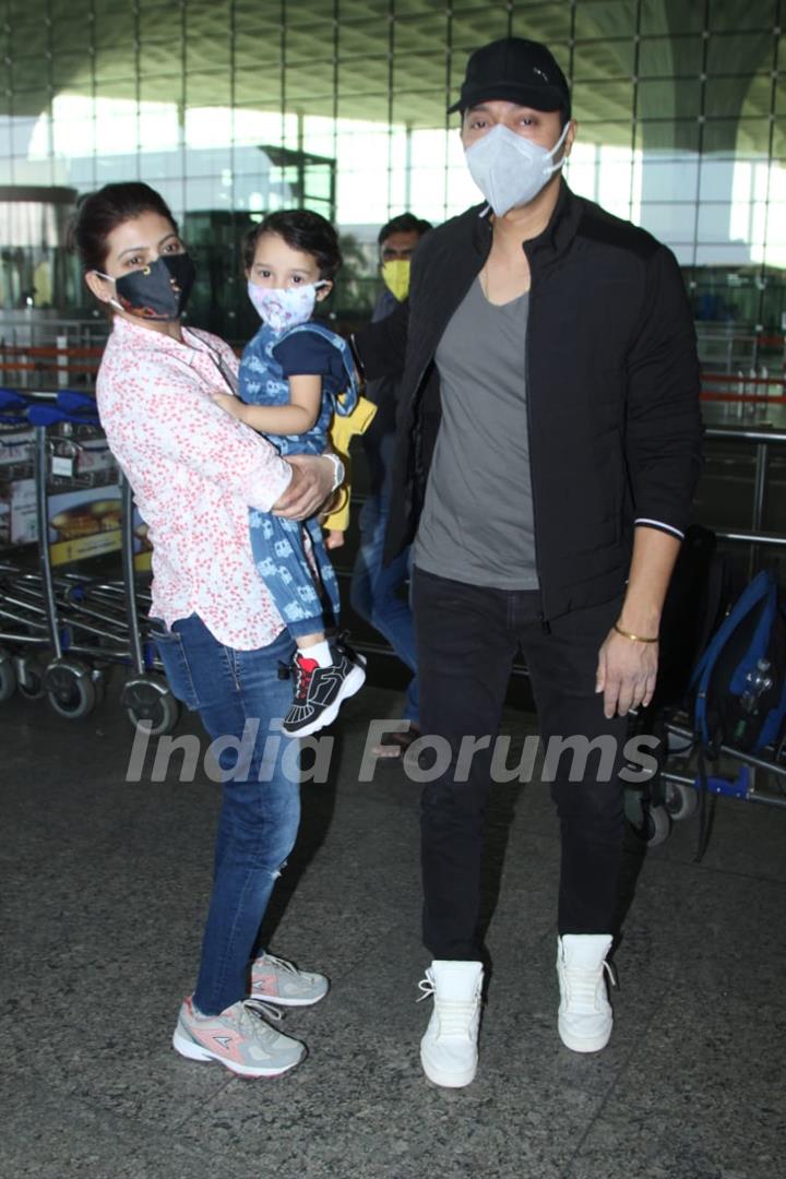 Shreyas Talpade and family snapped at Airport