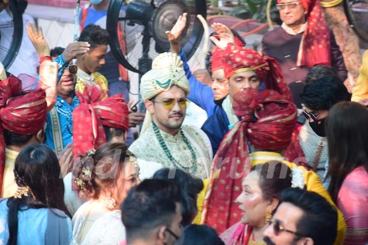 Inside Aditya Narayan's wedding