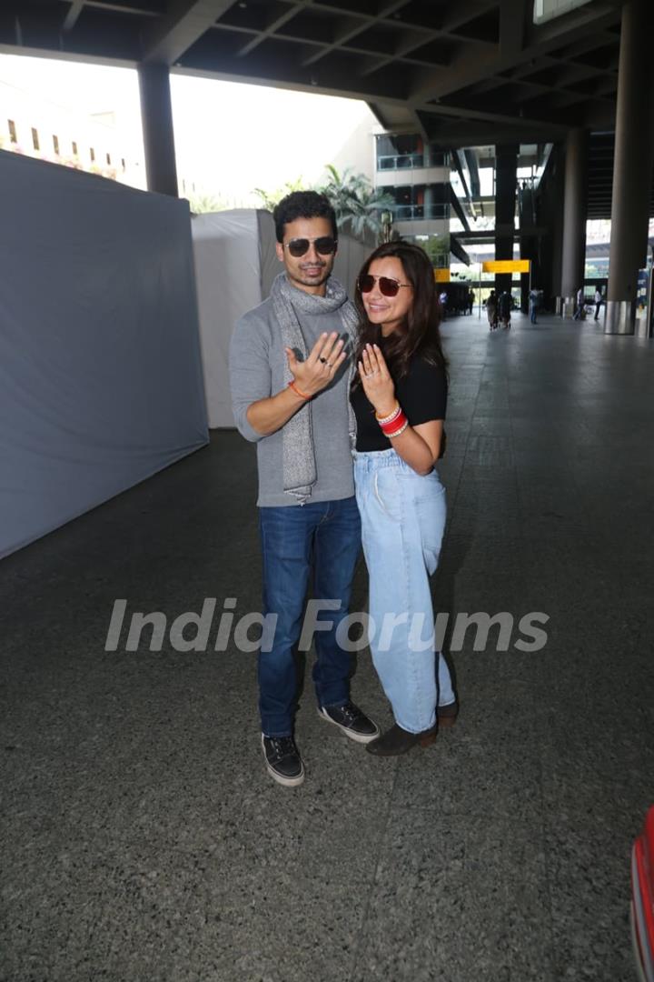 Priyanshu Painyuli snapped at airport